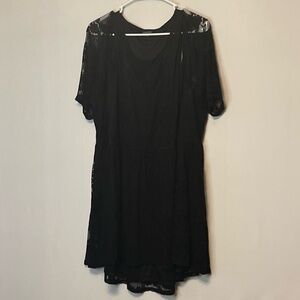 Torrid Womens Size 5, 5X Black Lined Lace Midi Dress. Open Shoulder.